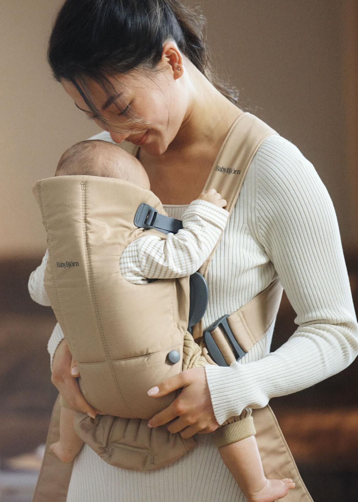 Baby Carrier Mini in beige woven - BabyBjörn