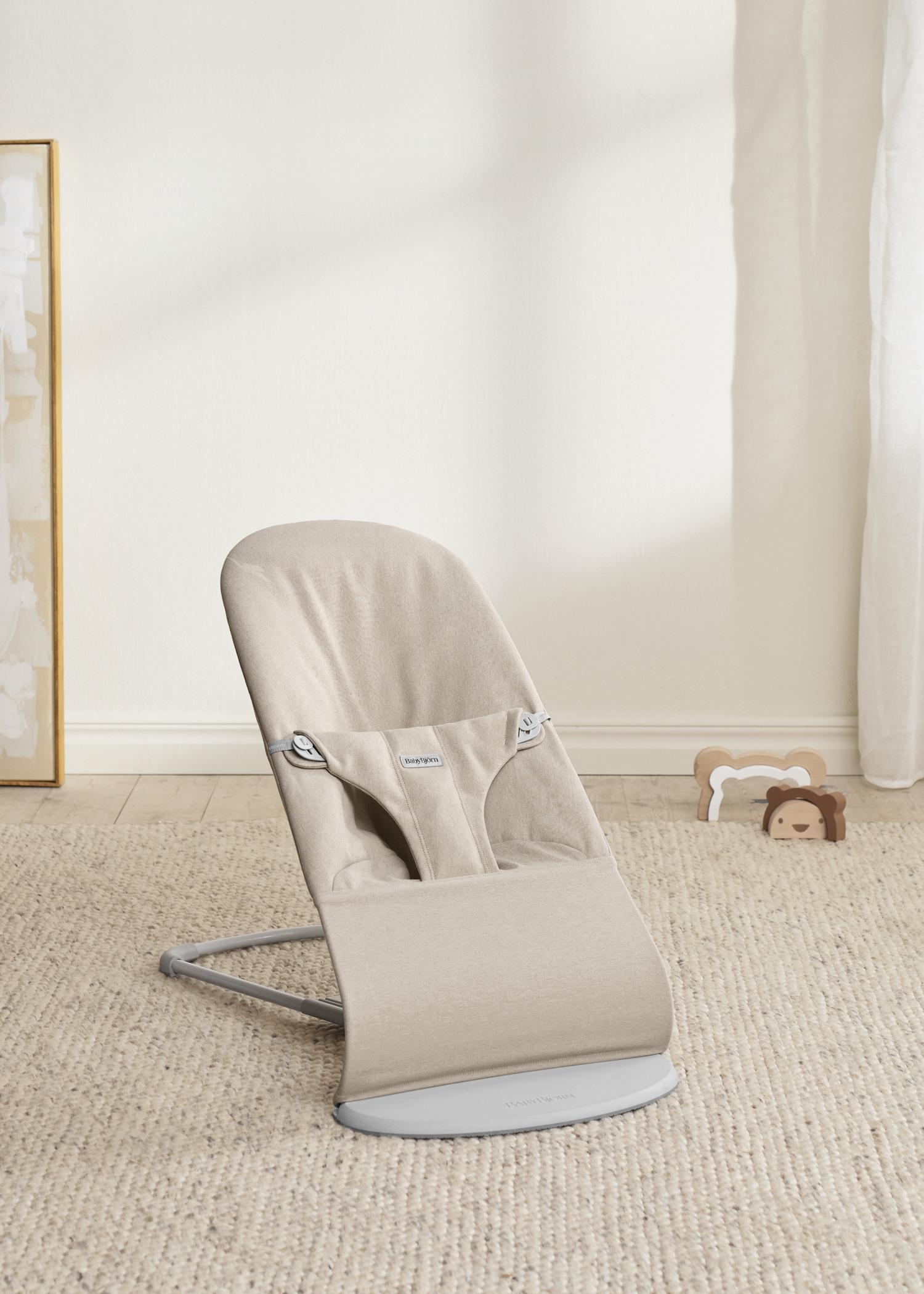 Bouncer Bliss in Light beige Woven Mélange - BabyBjörn