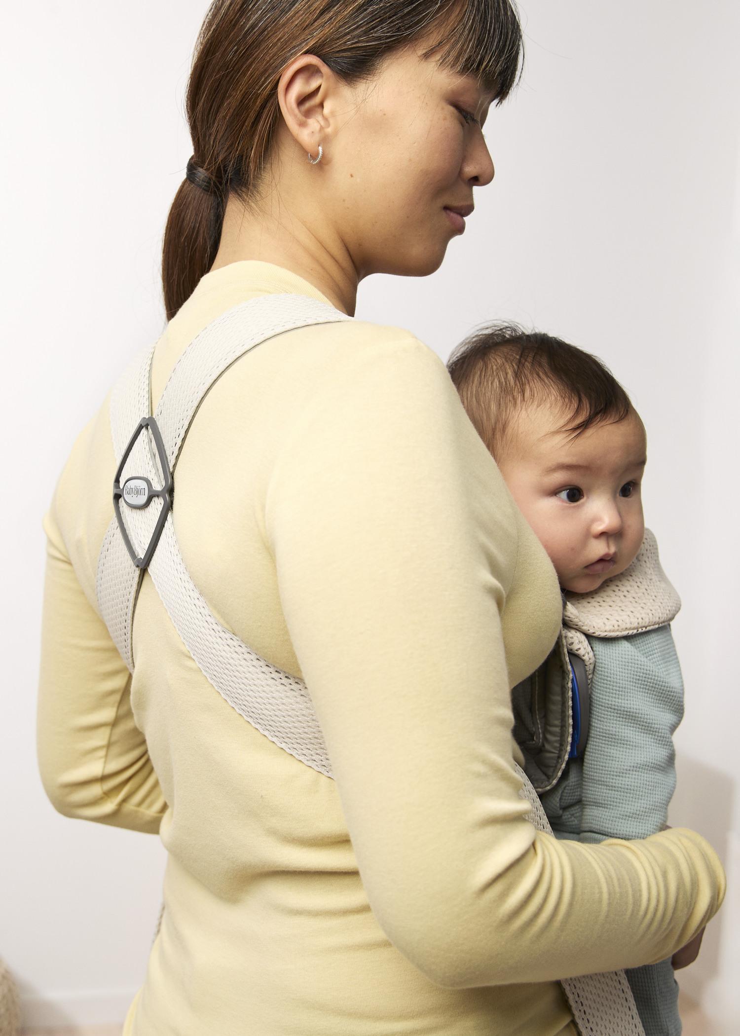 Baby Carrier Mini in cream 3D mesh - with comfy back cross with adjustable straps