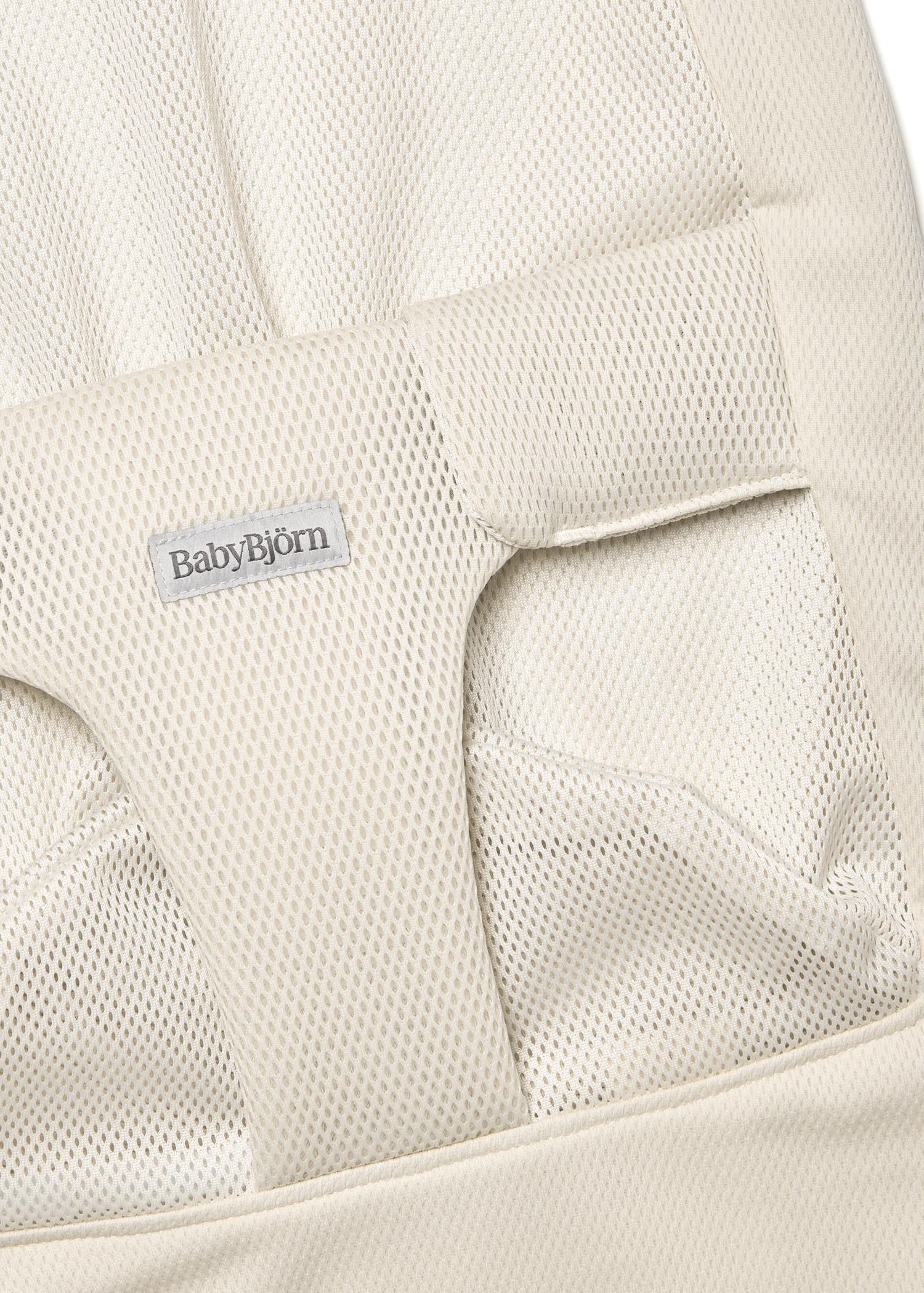 Fabric seat for bouncer Begin in Cream coloured airy mesh - BabyBjörn