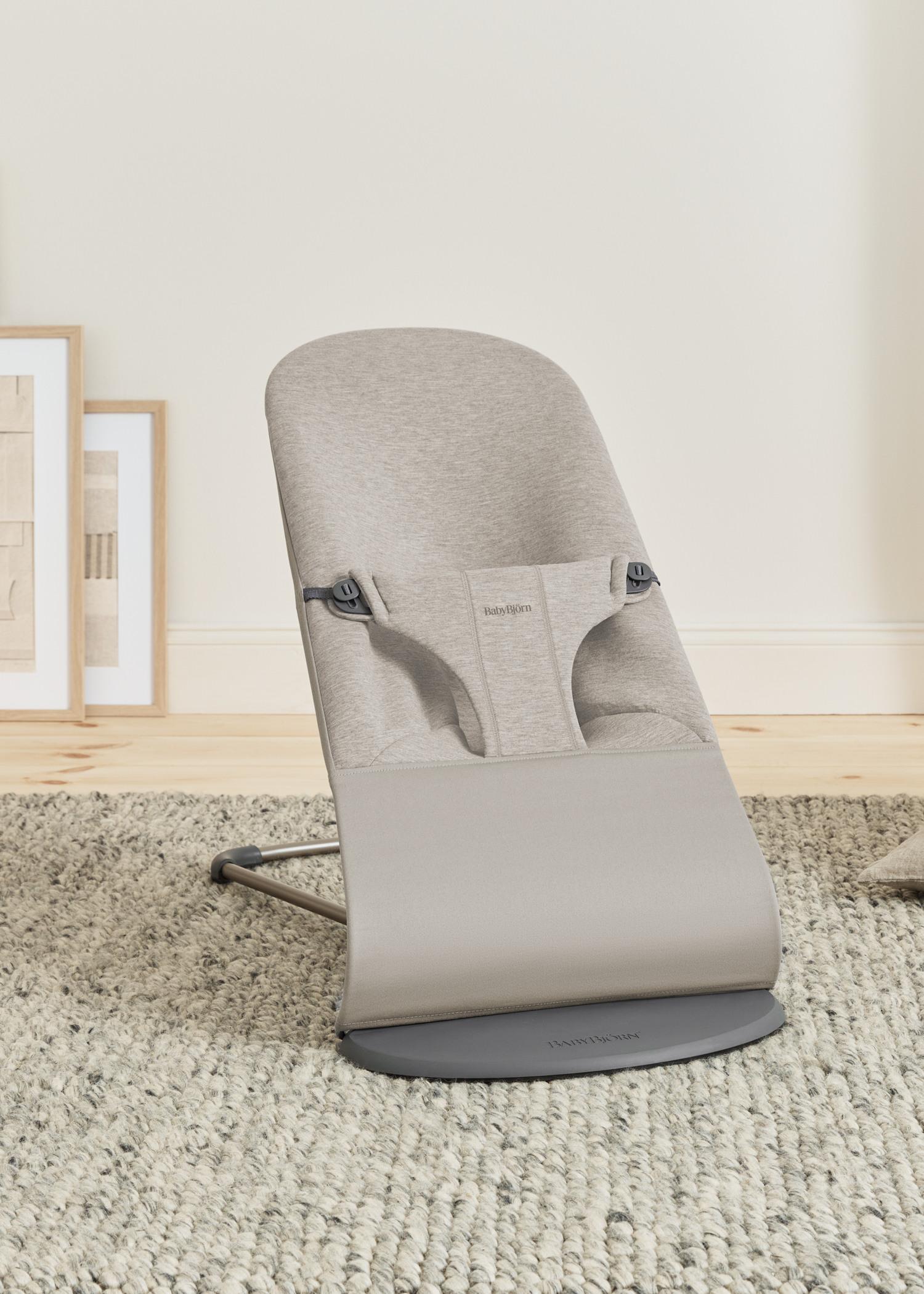 Bouncer Bliss in Sand grey 3D Jersey - BabyBjörn
