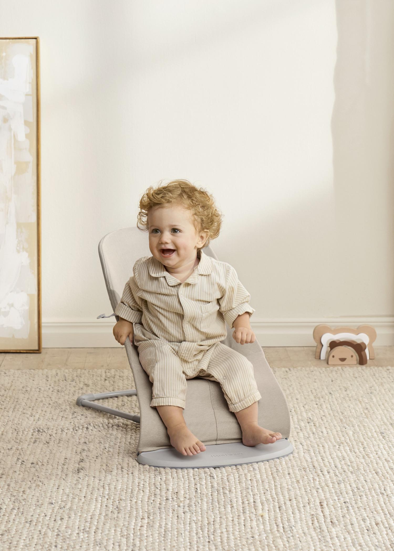 Bouncer Bliss in Light beige Woven Mélange - BabyBjörn