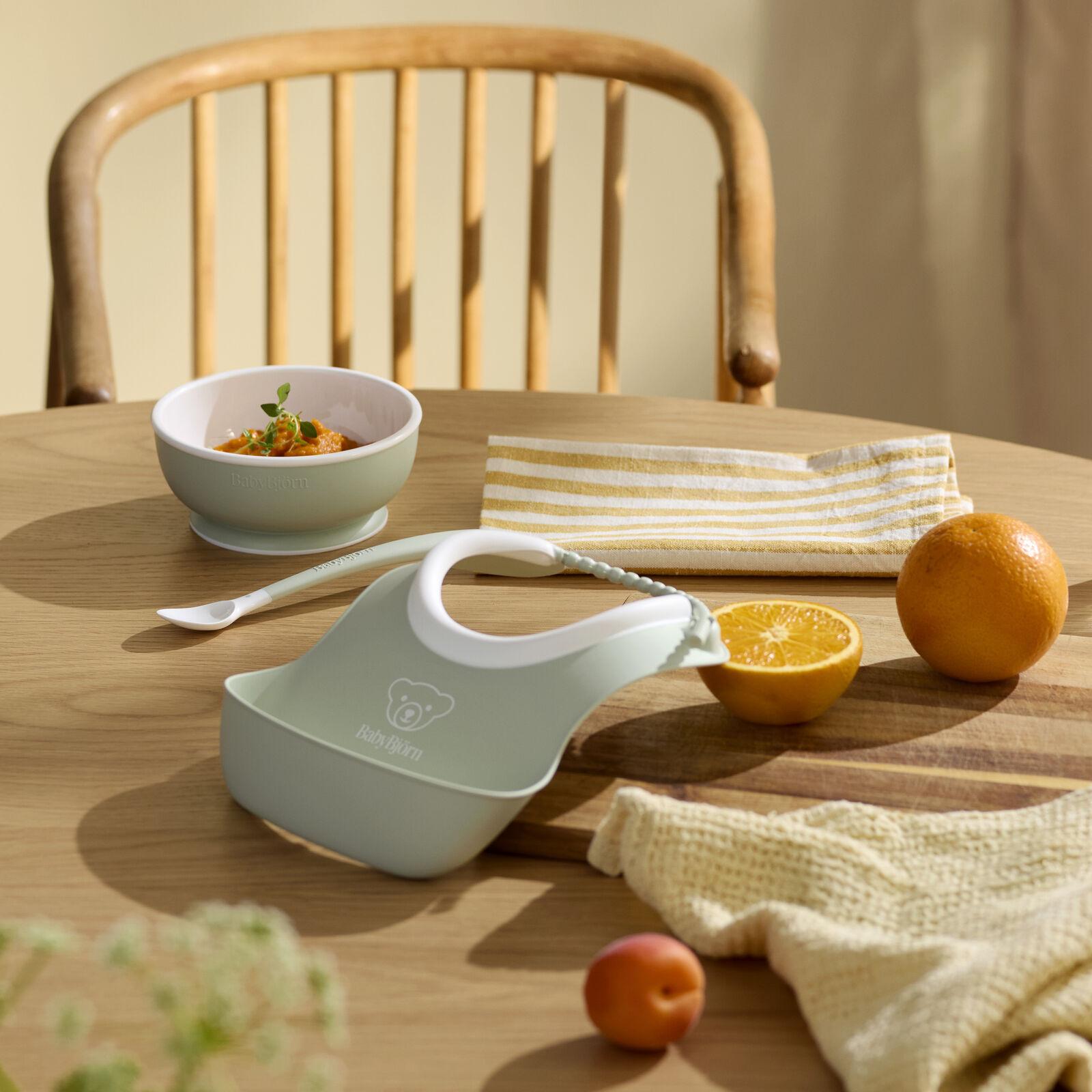 Top Tableware for When Your Baby is Learning to Eat Baby Feeding Set Green BabyBjörn