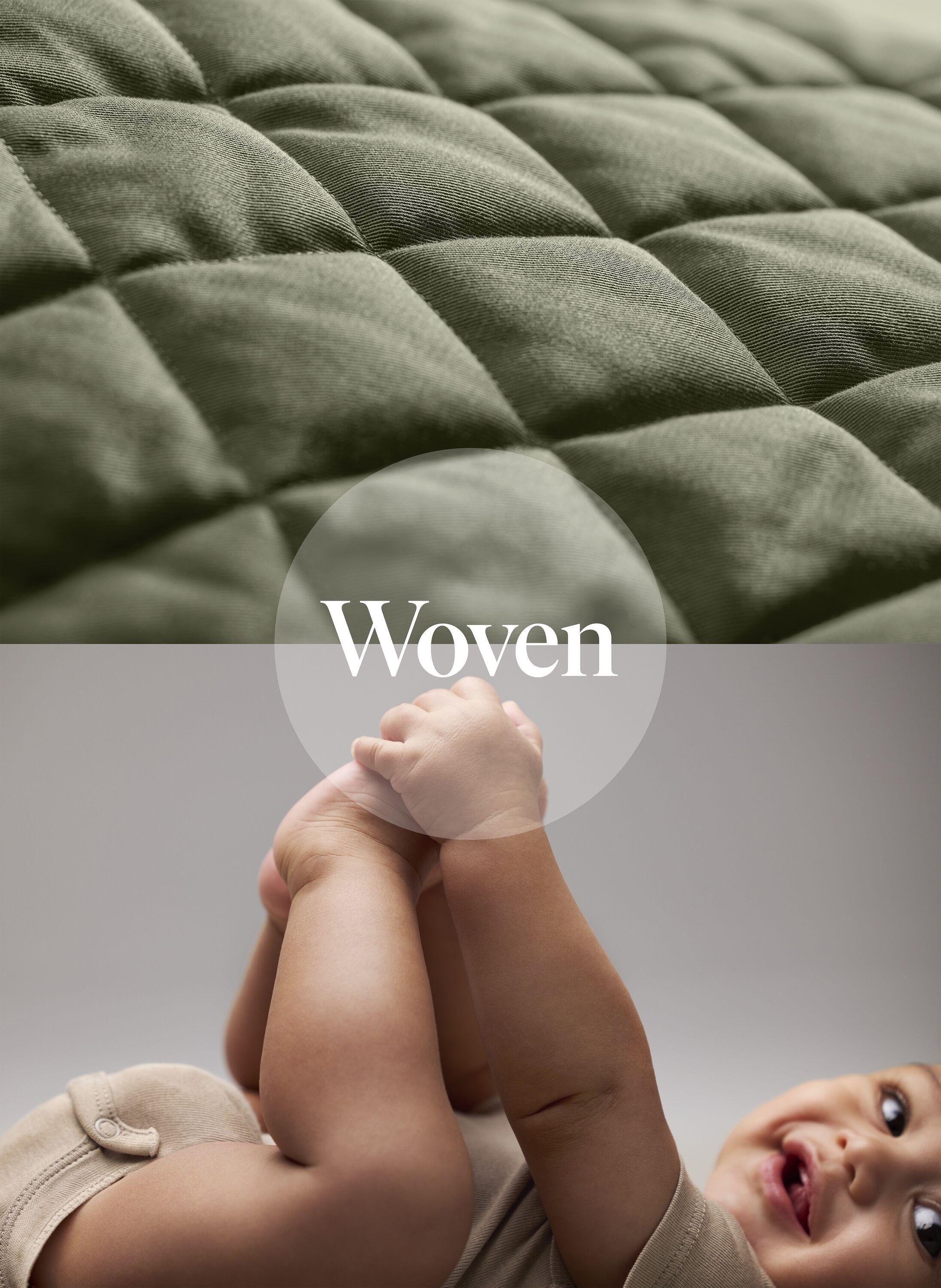 Fabric Guide soft woven material from BabyBjörn