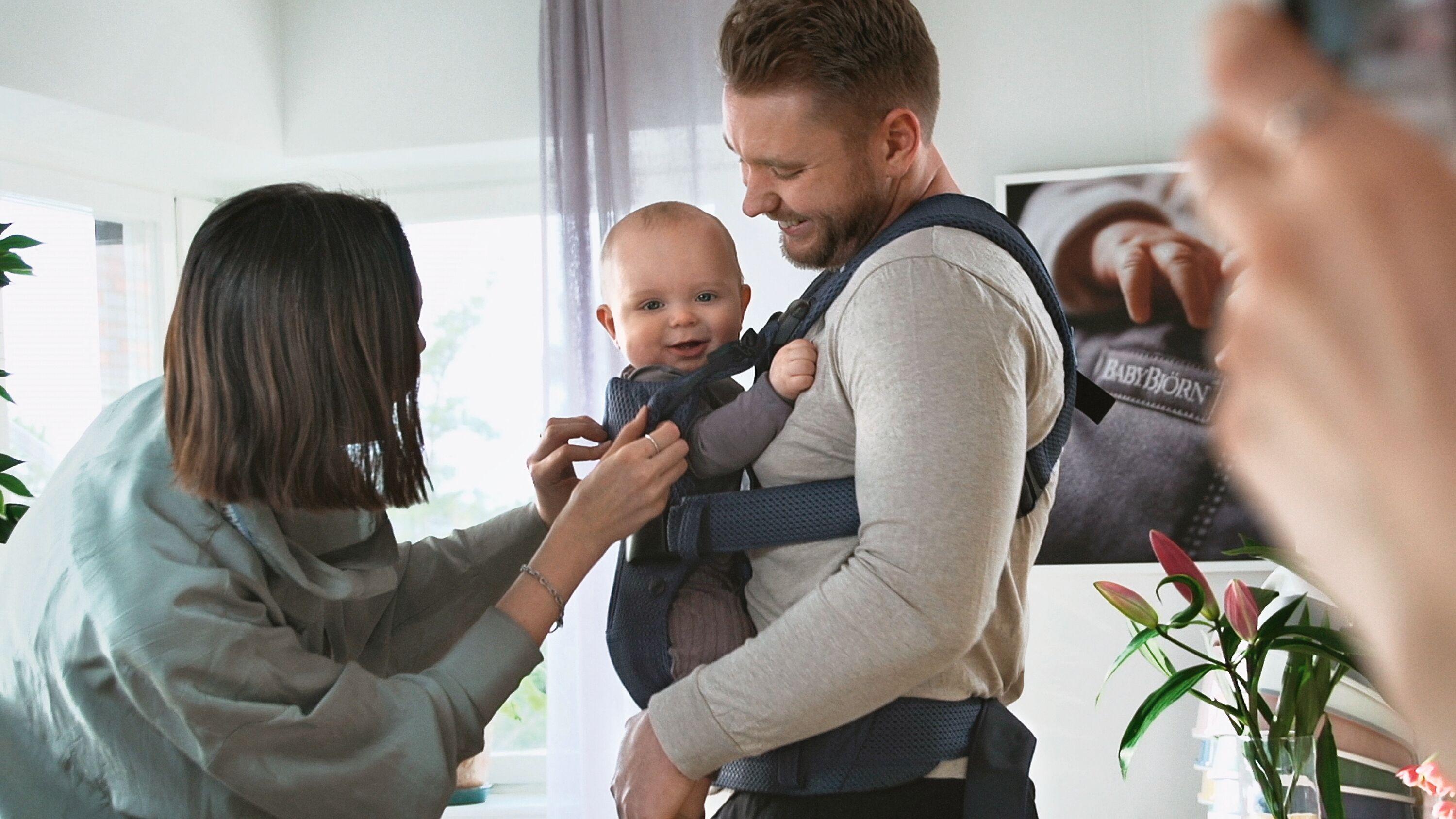 Baby Carrier One Air in blue mesh - BabyBjörn